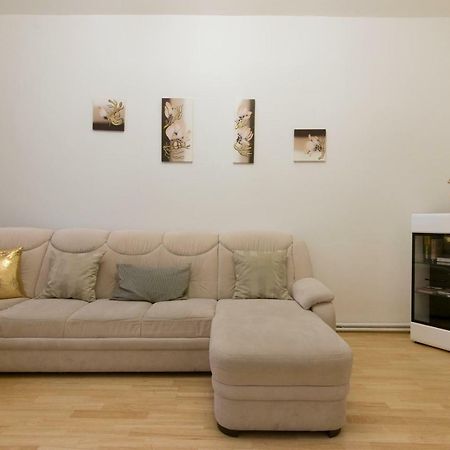 Spacious Apartment Near Wenceslas Square ปราก ภายนอก รูปภาพ